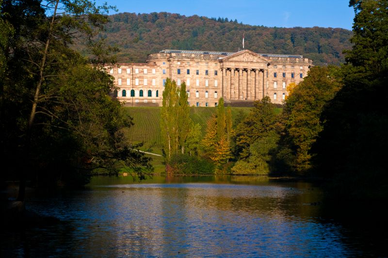 Schloss Wilhemlshohe hinter dem Lac